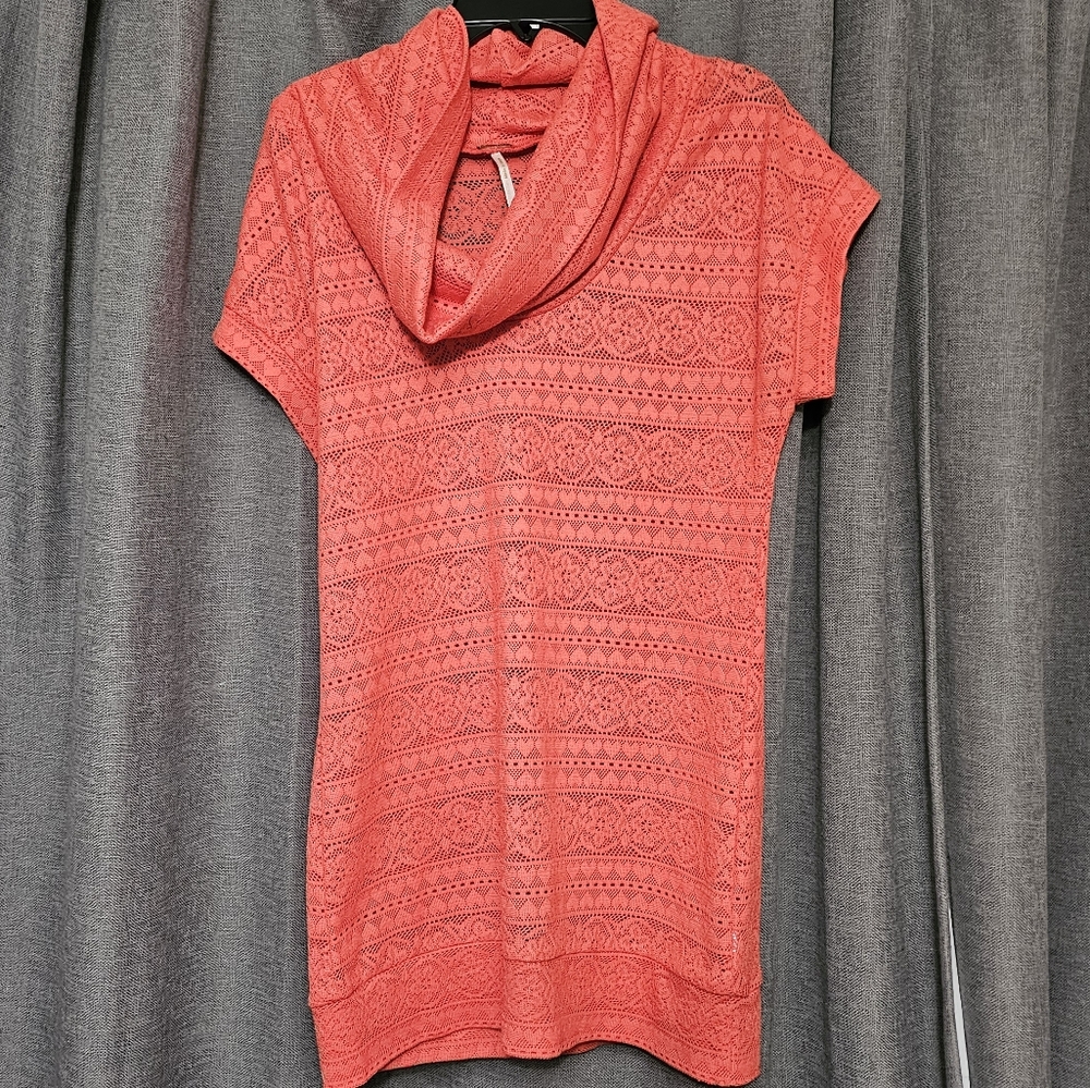 Poof Cowl Neck Turtleneck Stretch Knit Top Size Large Coral Excellent Preloved